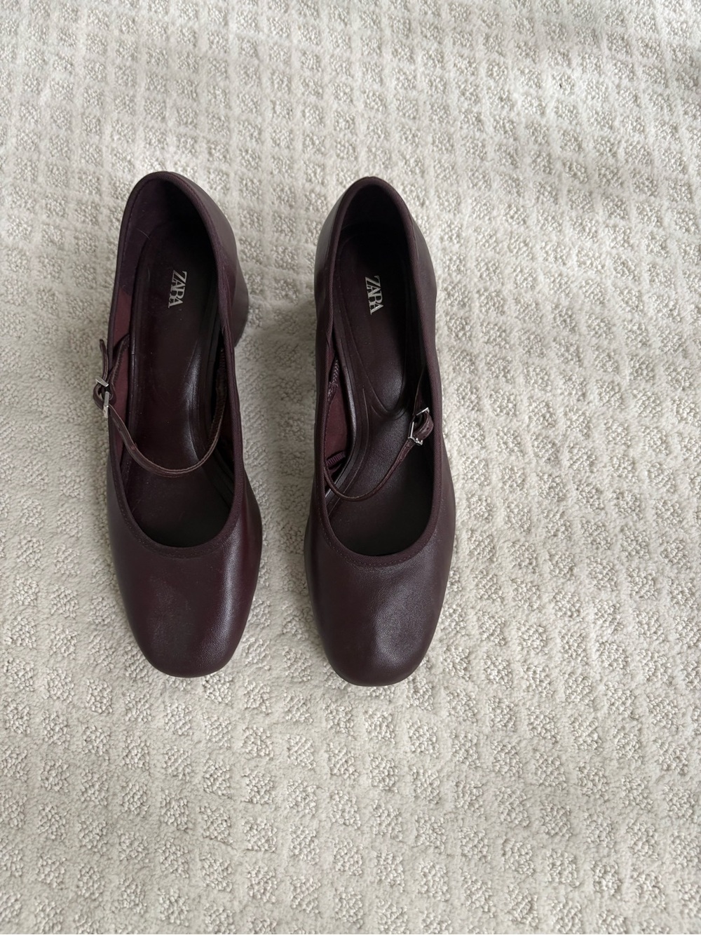 ZARA Women's Dark Burgundy Mary Jane Heels